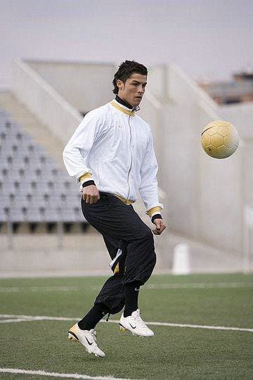 NIKE CM — Estadi Municipal dels Alumnes Obrers